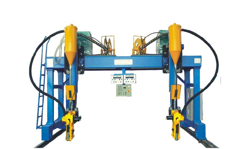 LMH—5000 型龍門(mén)式H 型鋼自動(dòng)焊接機(洲翔)